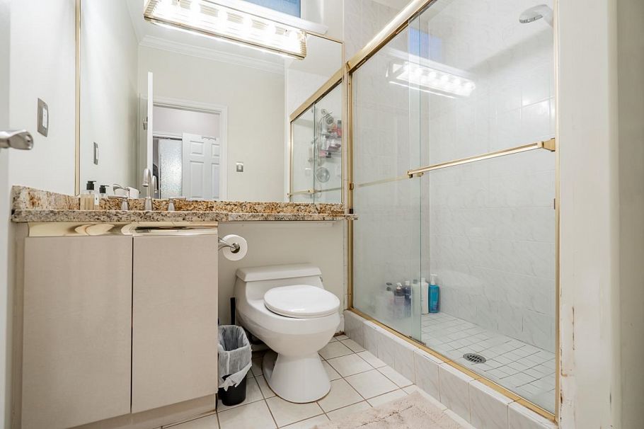 4723 Puget Drive Vancouver, BC - 29