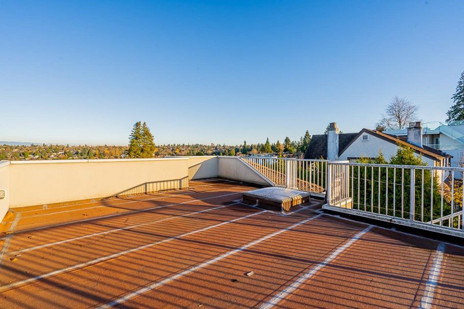 4723 Puget Drive Vancouver, BC - 36