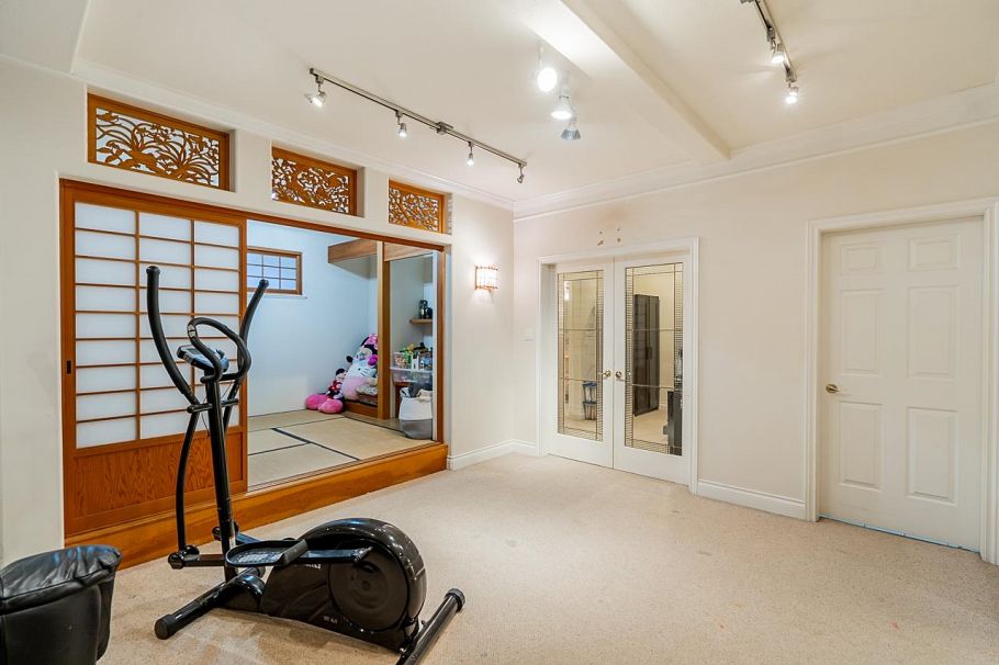 4723 Puget Drive Vancouver, BC - 26