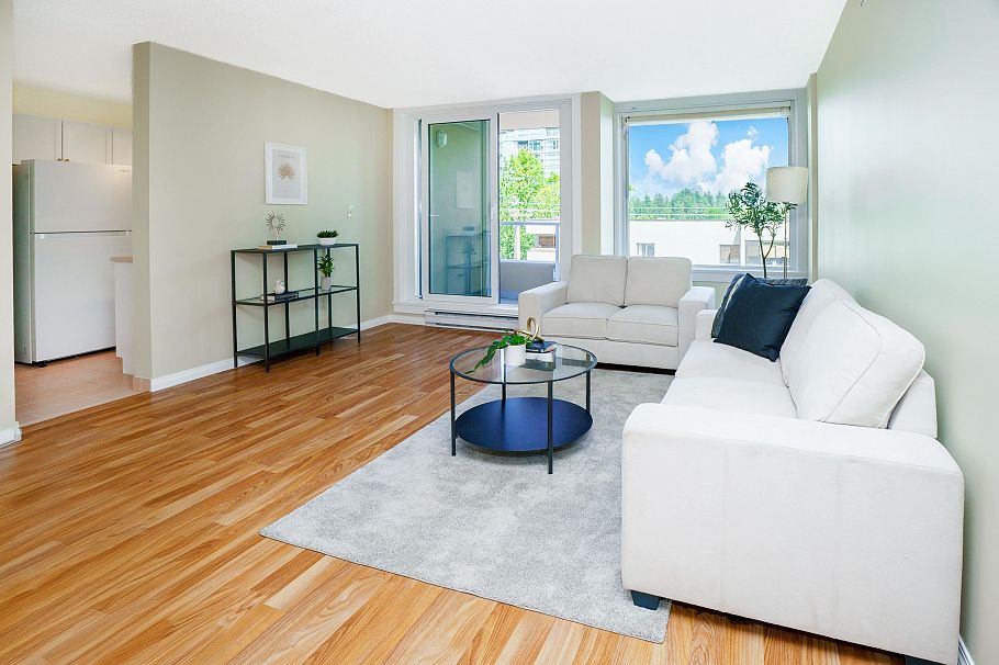 402 1845 Robson Street Vancouver, BC - 4