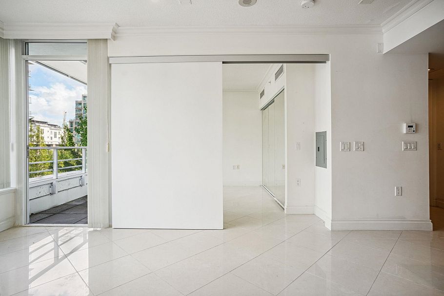 408 133 E Esplanade Avenue North Vancouver, BC - 7