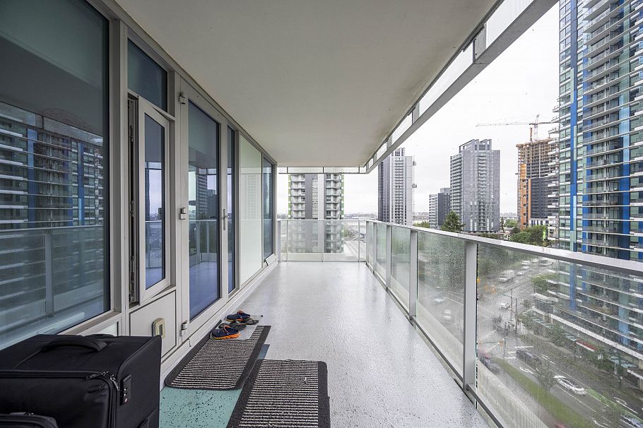 1208 8131 Nunavut Lane Vancouver, BC - 8