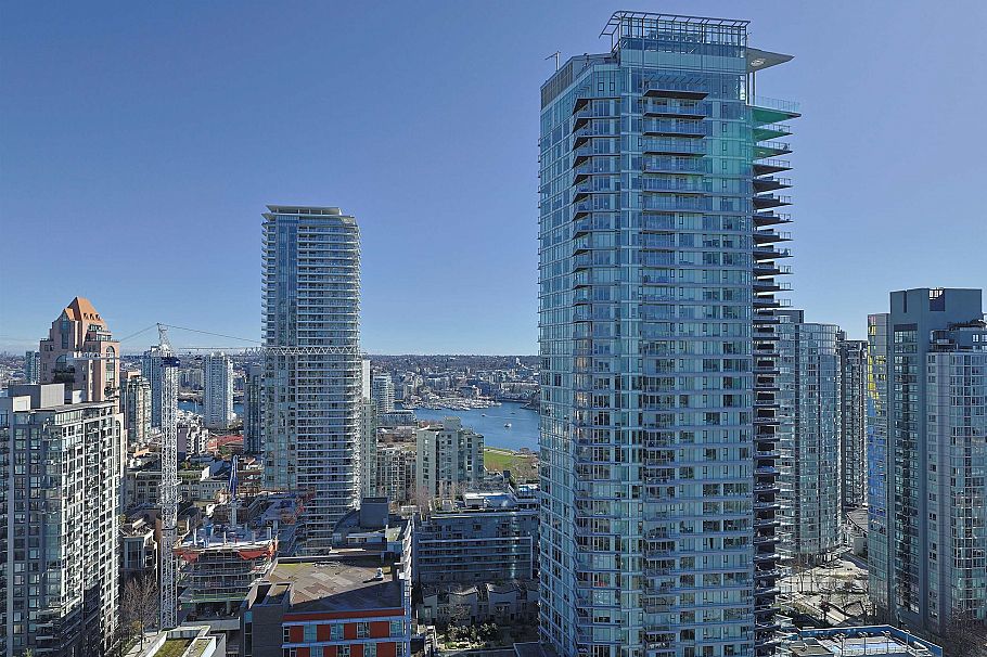 908 1325 Rolston Street Vancouver, BC - 36