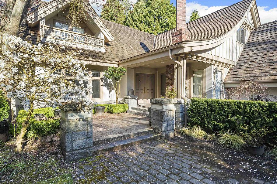 1323 The Crescent Crescent Vancouver, BC - 11