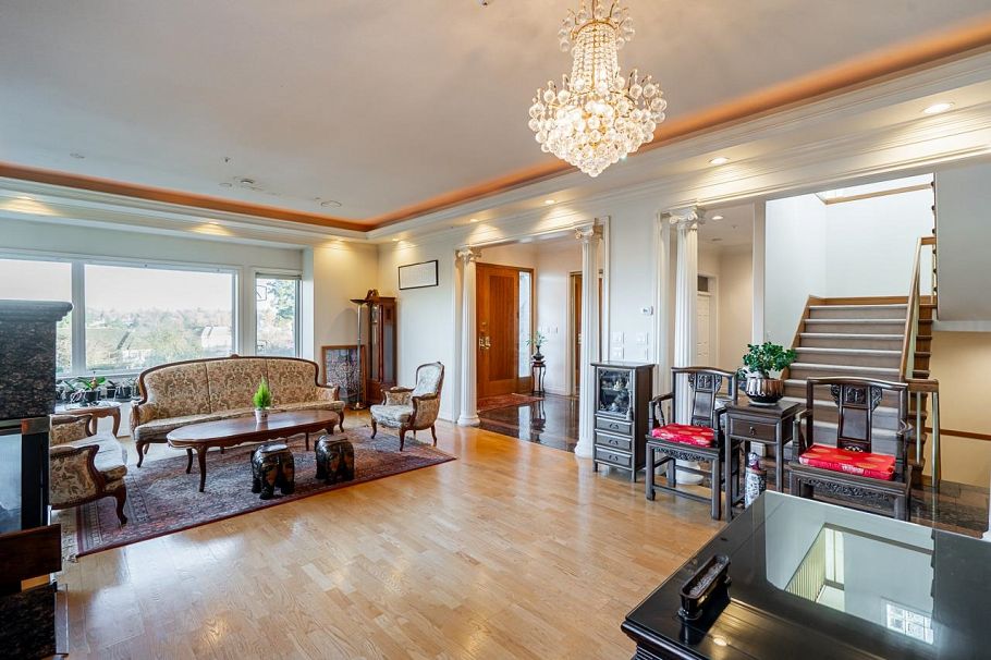 4723 Puget Drive Vancouver, BC - 9