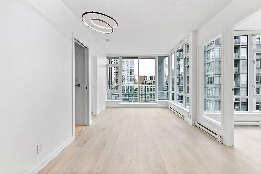 1601 833 Homer Street Vancouver, BC - 4