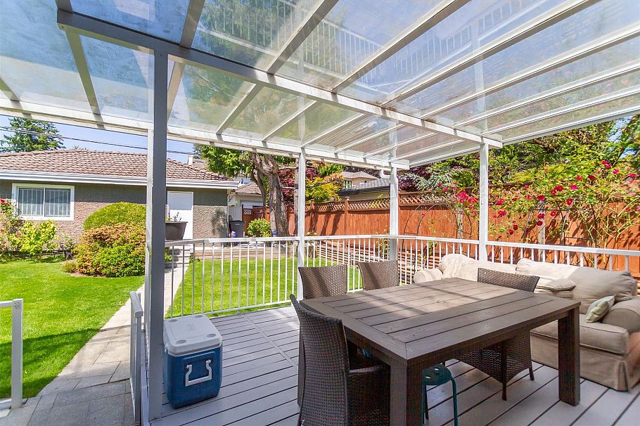 1369 W 55th Avenue Vancouver, BC - 21