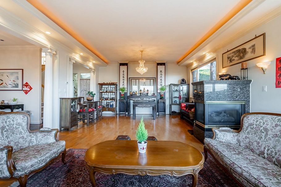 4723 Puget Drive Vancouver, BC - 7