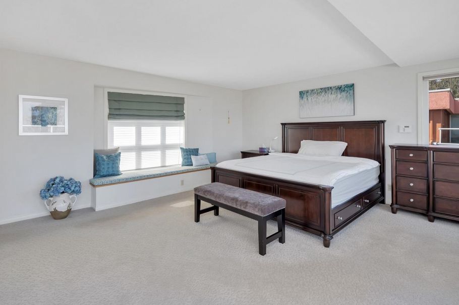 4322 West Point Place Vancouver, BC - 24