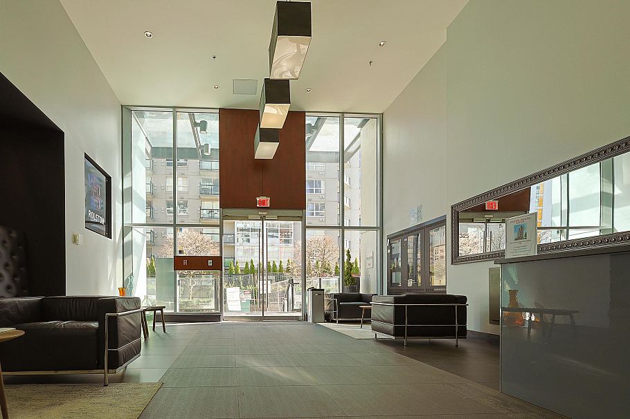 908 1325 Rolston Street Vancouver, BC - 24