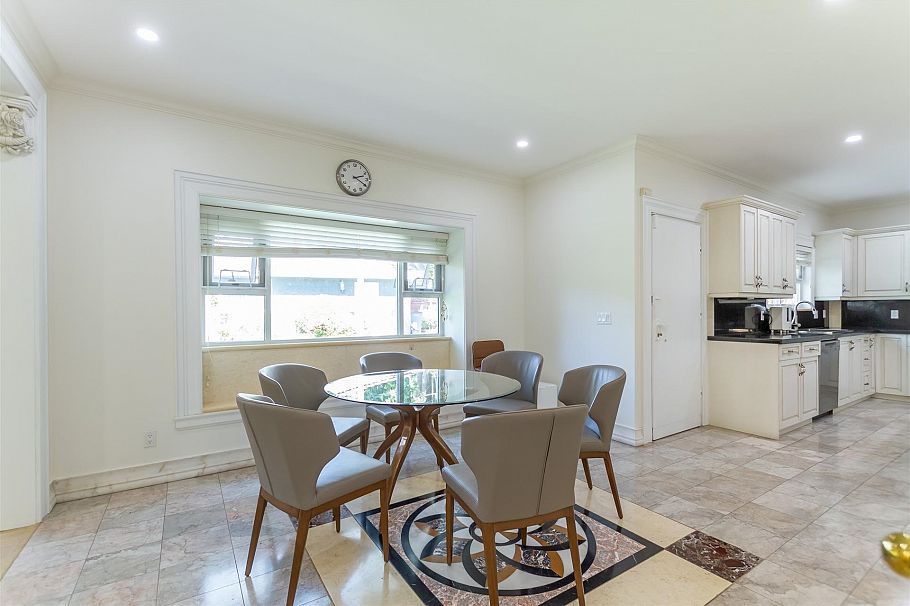 1369 W 55th Avenue Vancouver, BC - 7