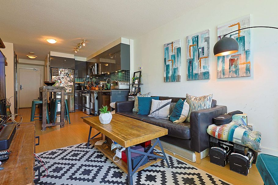 908 1325 Rolston Street Vancouver, BC - 10