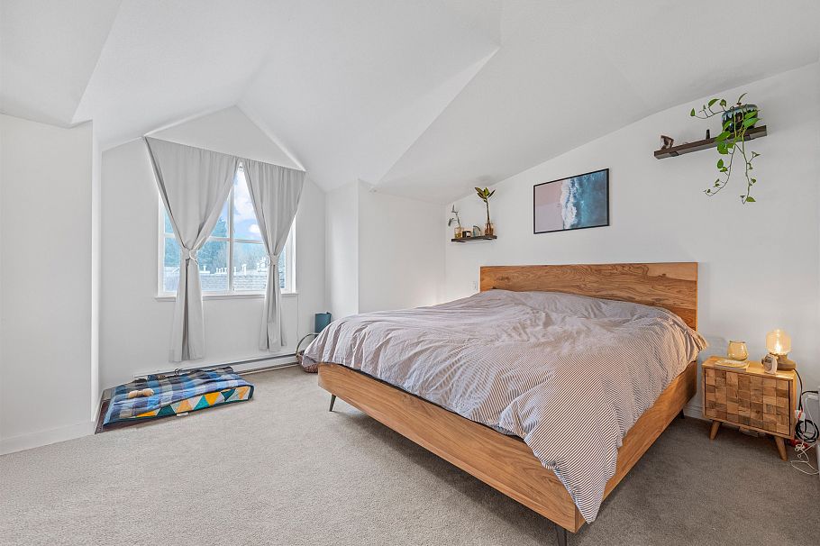 6 2688 Mountain Highway North Vancouver, BC - 9