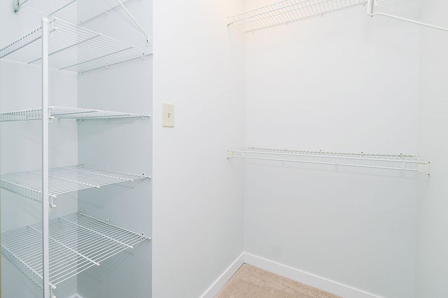 402 1845 Robson Street Vancouver, BC - 8