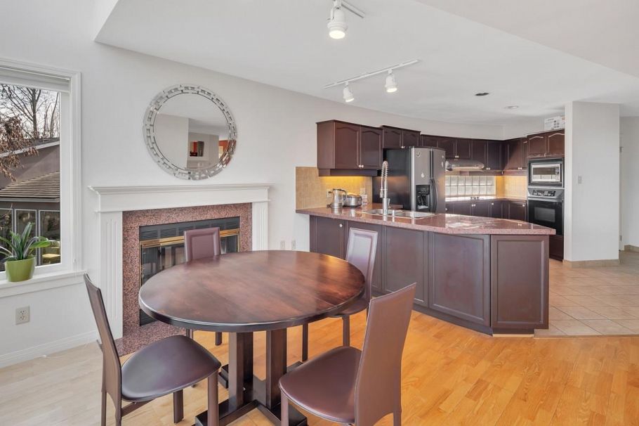 4322 West Point Place Vancouver, BC - 15