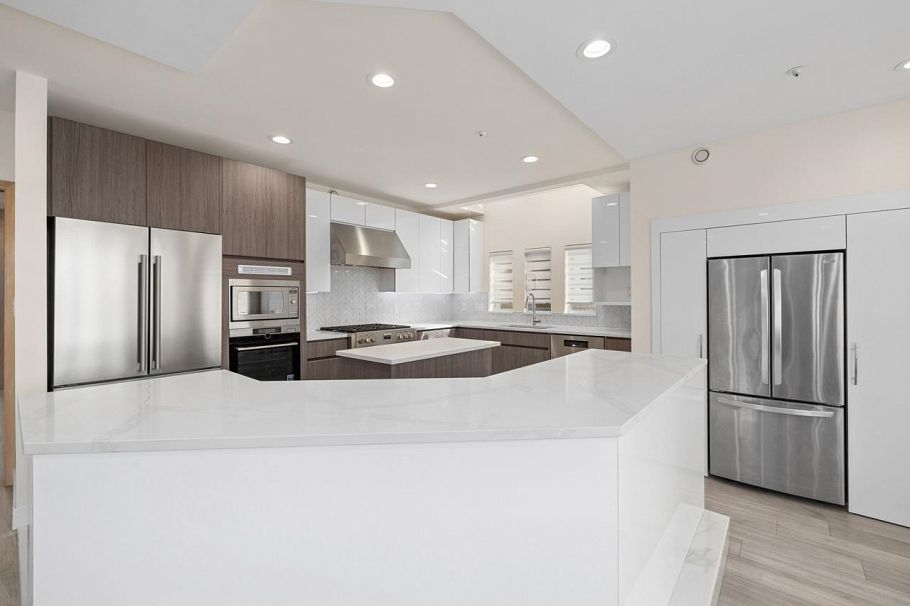 6823 Killarney Street Vancouver, BC - 6