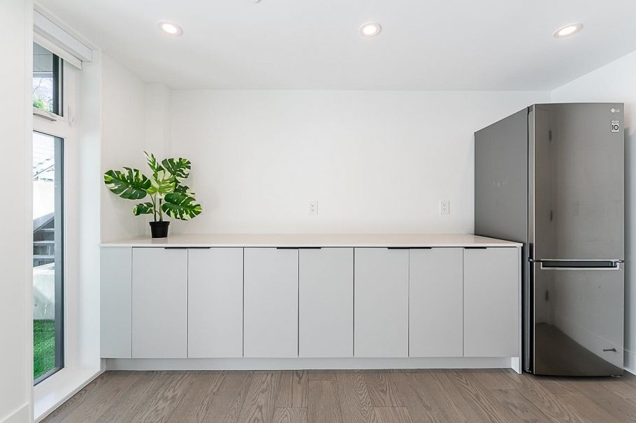 3941 W 24th Avenue Vancouver, BC - 31