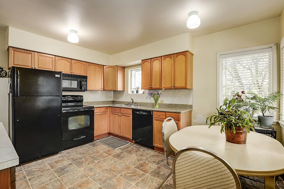 7475 Knight Street Vancouver, BC - 7