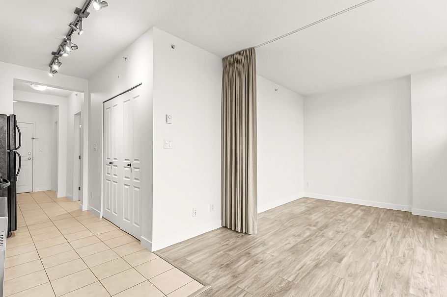 351 1432 Kingsway Vancouver, BC - 11