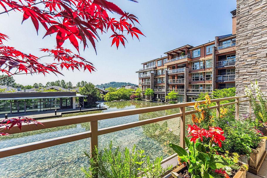 215 3602 Aldercrest Drive North Vancouver, BC - 27