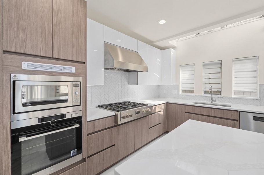 6823 Killarney Street Vancouver, BC - 8