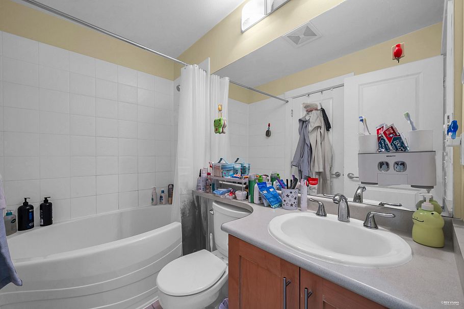 307 2083 W 33 Avenue Vancouver, BC - 16