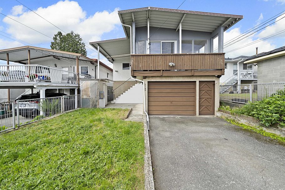3160 E 6th Avenue Vancouver, BC - 36