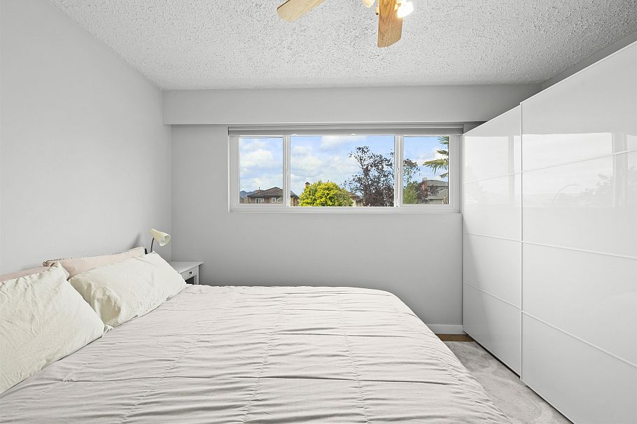 3160 E 6th Avenue Vancouver, BC - 14