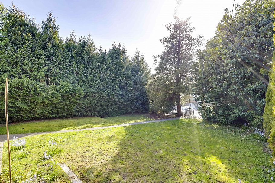 7475 Knight Street Vancouver, BC - 22