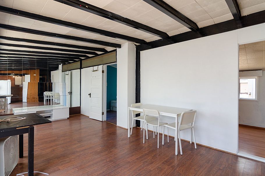 2070 W 14th Avenue Vancouver, BC - 16