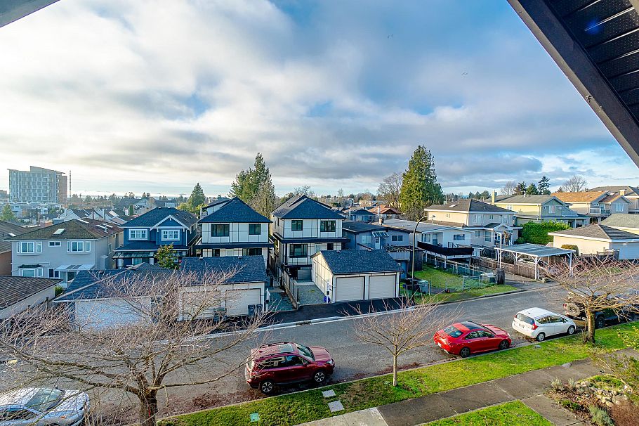 1 8192 Haig Street Vancouver, BC - 11