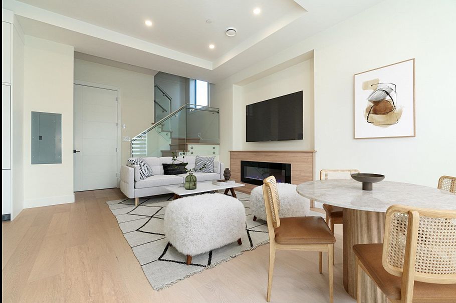 1 8192 Haig Street Vancouver, BC - 5