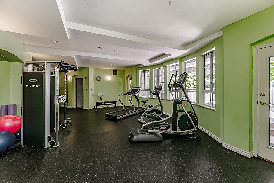 213 5835 Hampton Place Vancouver, BC - 26