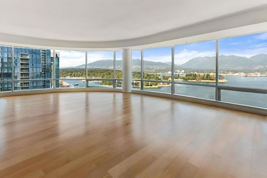 2101 1169 W Cordova Street Vancouver, BC - 4