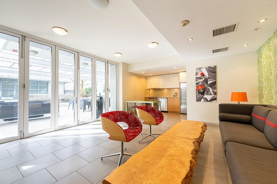 1002 1205 Howe Street Vancouver, BC - 22