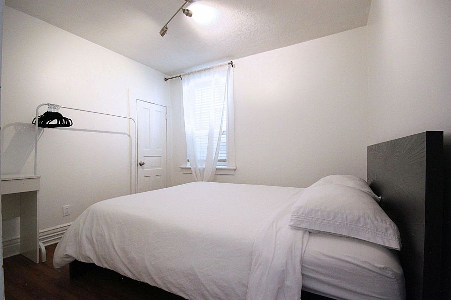 112 E King Edward Avenue Vancouver, BC - 13