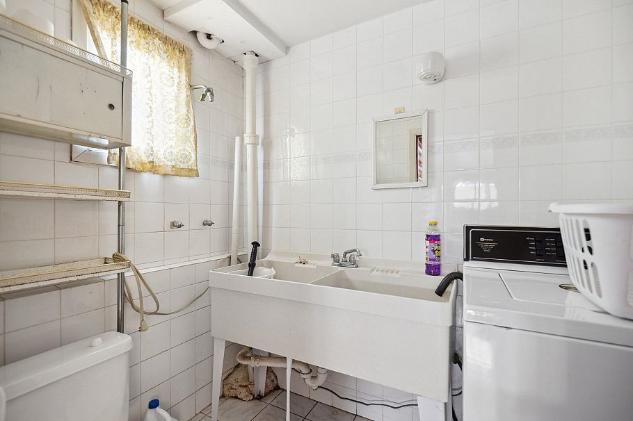 4262 Dumfries Street Vancouver, BC - 31