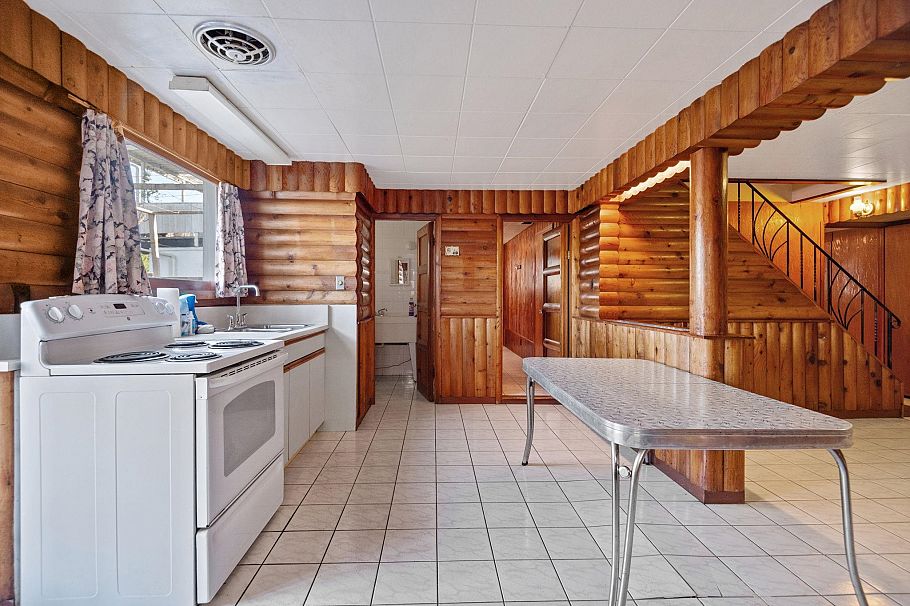 4262 Dumfries Street Vancouver, BC - 26