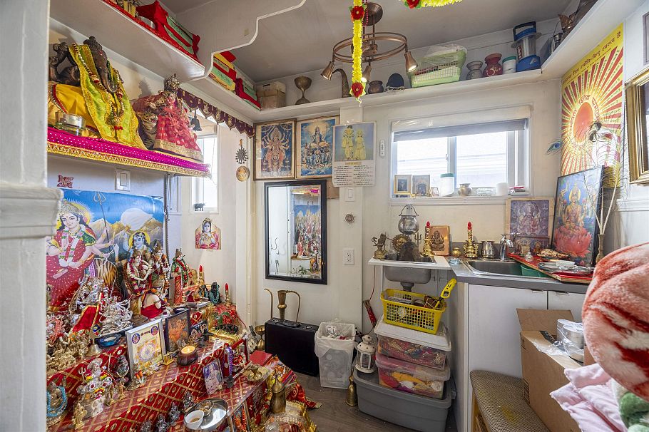 4198 St. George Street Vancouver, BC - 24