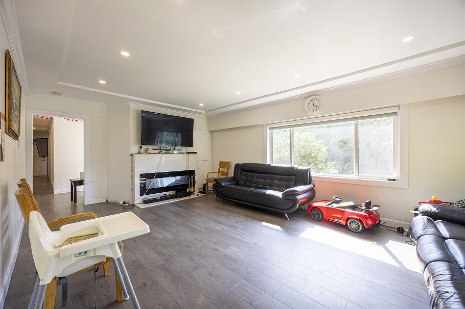 4198 St. George Street Vancouver, BC - 28