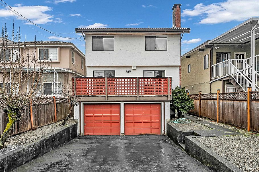 2843 W 22nd Avenue Vancouver, BC - 37