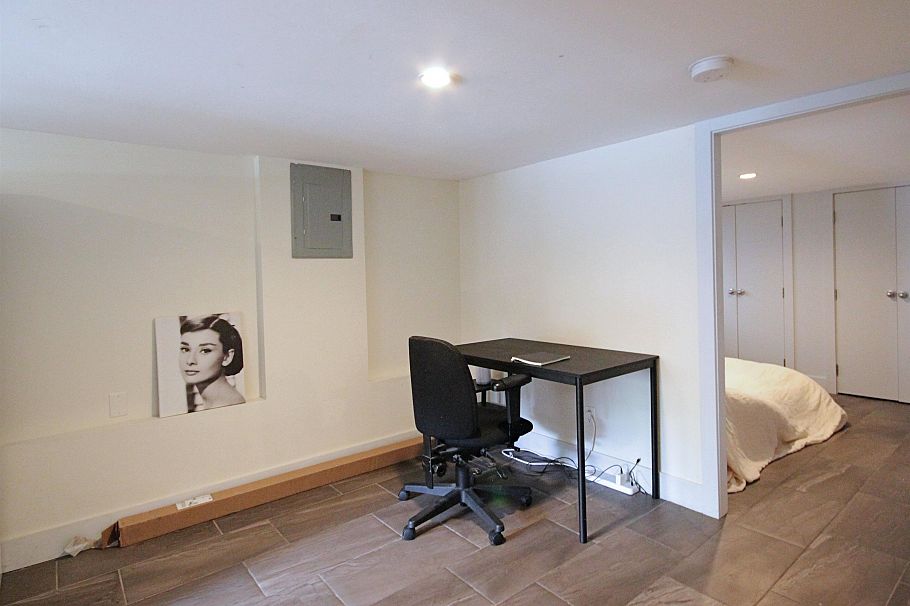 112 E King Edward Avenue Vancouver, BC - 16