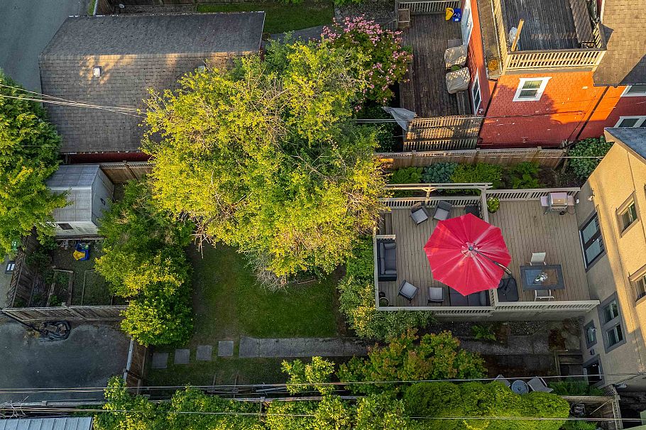 251 E 21st Avenue Vancouver, BC - 38