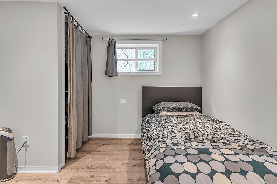 251 E 21st Avenue Vancouver, BC - 29