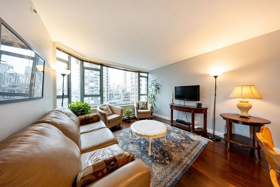 703 888 Hamilton Street Vancouver, BC - 11