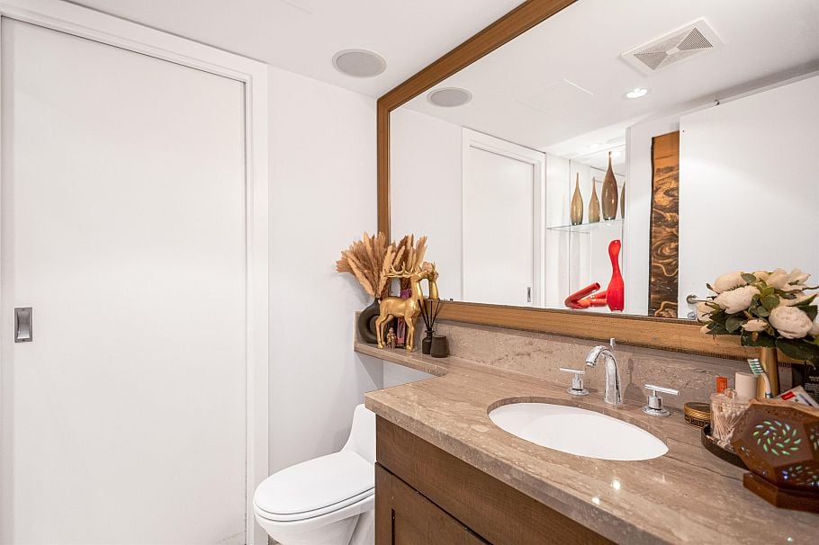 407 499 Broughton Street Vancouver, BC - 6