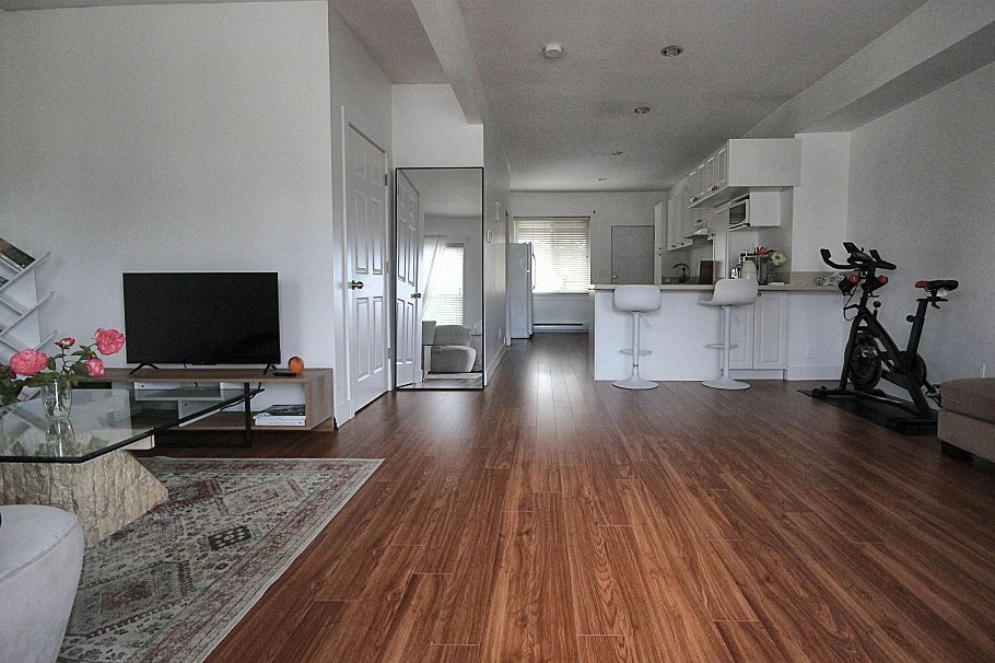 112 E King Edward Avenue Vancouver, BC - 14