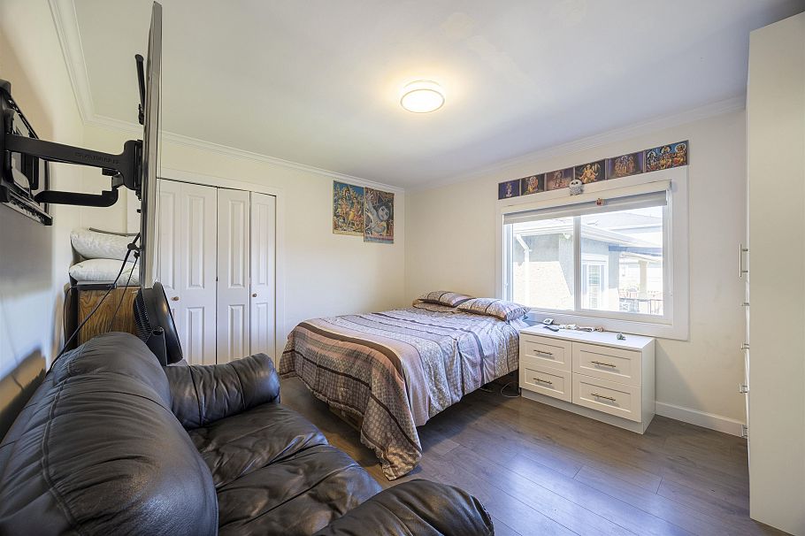 4198 St. George Street Vancouver, BC - 32