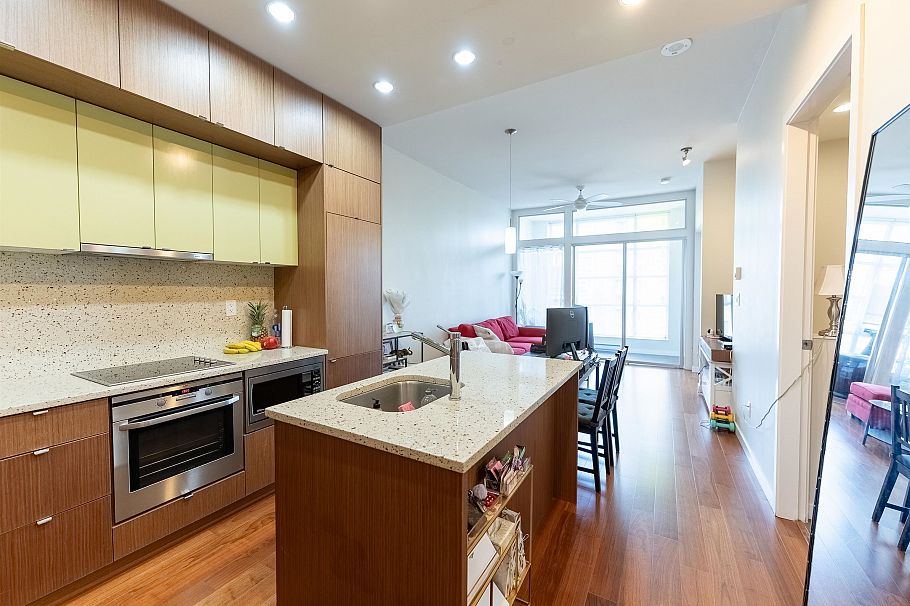 1002 1205 Howe Street Vancouver, BC - 6