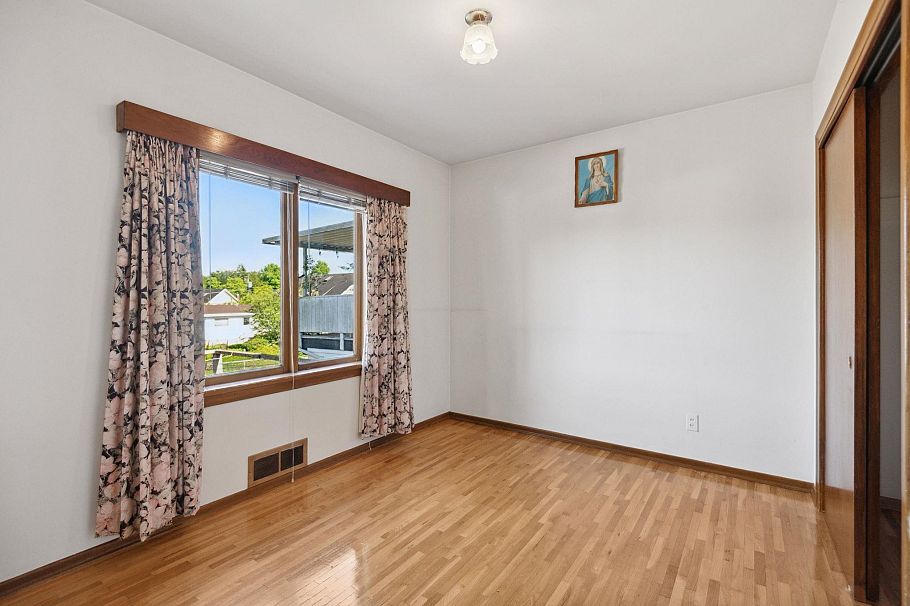 4262 Dumfries Street Vancouver, BC - 19